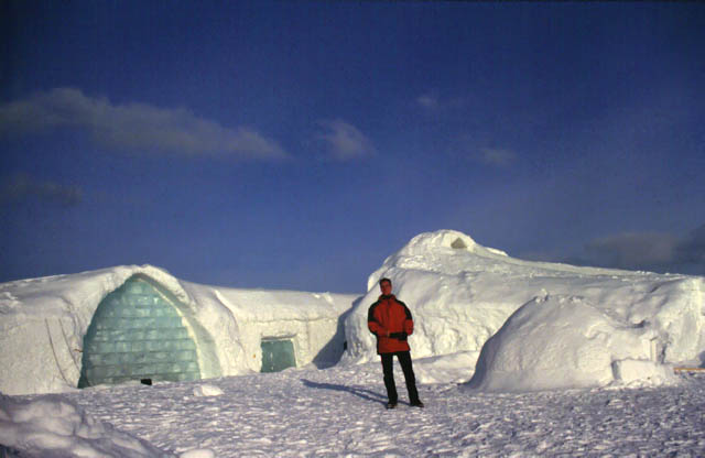Jukkasjärvi, Sweden, Mar 1999